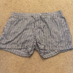 Super cute drawstring striped shorts